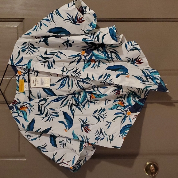 Bernie Dexter Royal Crown Tie Top in Parrot Print - Picture 11 of 15